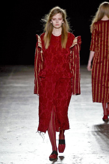 Fotoservizio/FW 2016-2017/WOMEN/UMA WANG/DP2/0