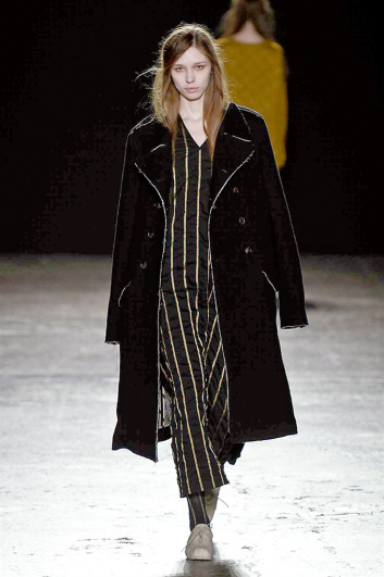 Fotoservizio/FW 2016-2017/WOMEN/UMA WANG/DP2/10