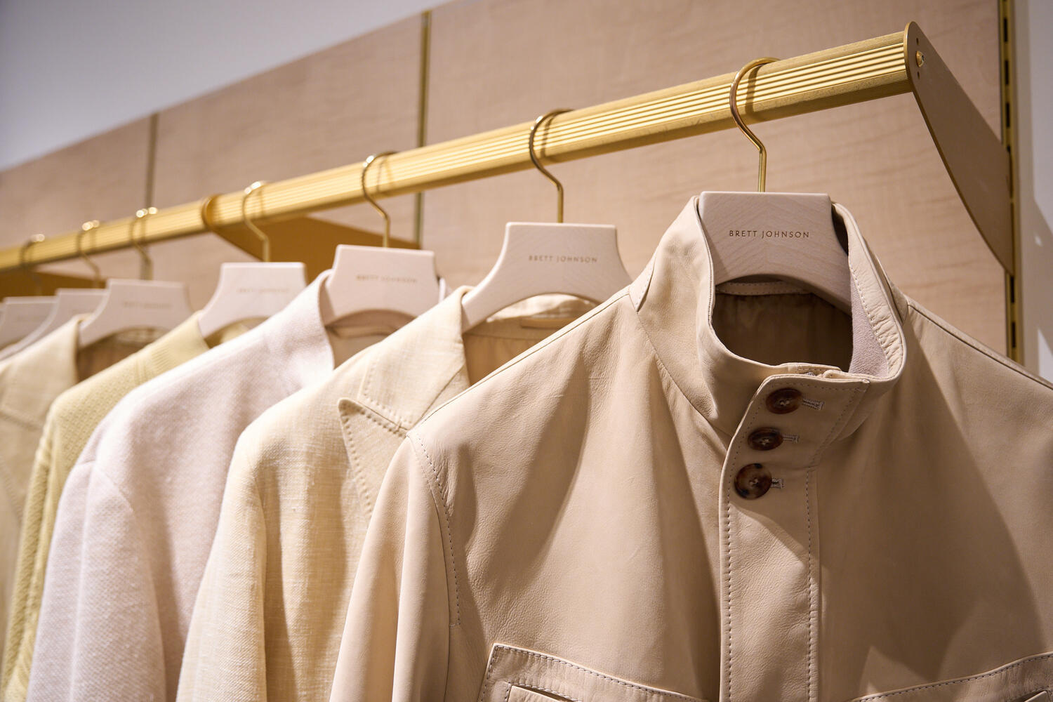 BRETT JOHNSON MEN SS 2027 - Foto #15
