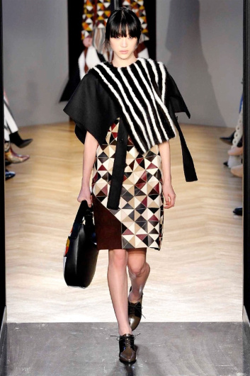 Fotoservizio/FW 2016-2017/WOMEN/SPORTMAX/DP2/2