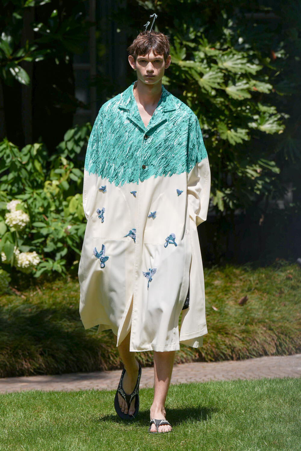 SHINYAKOZUKA MEN SS 2027 - Foto #1