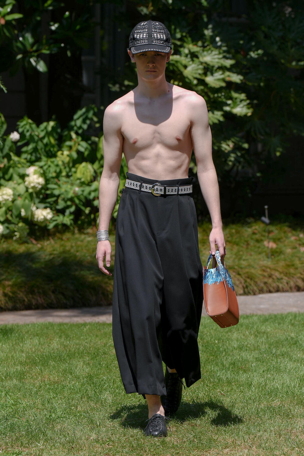 SHINYAKOZUKA MEN SS 2027 - Foto #14