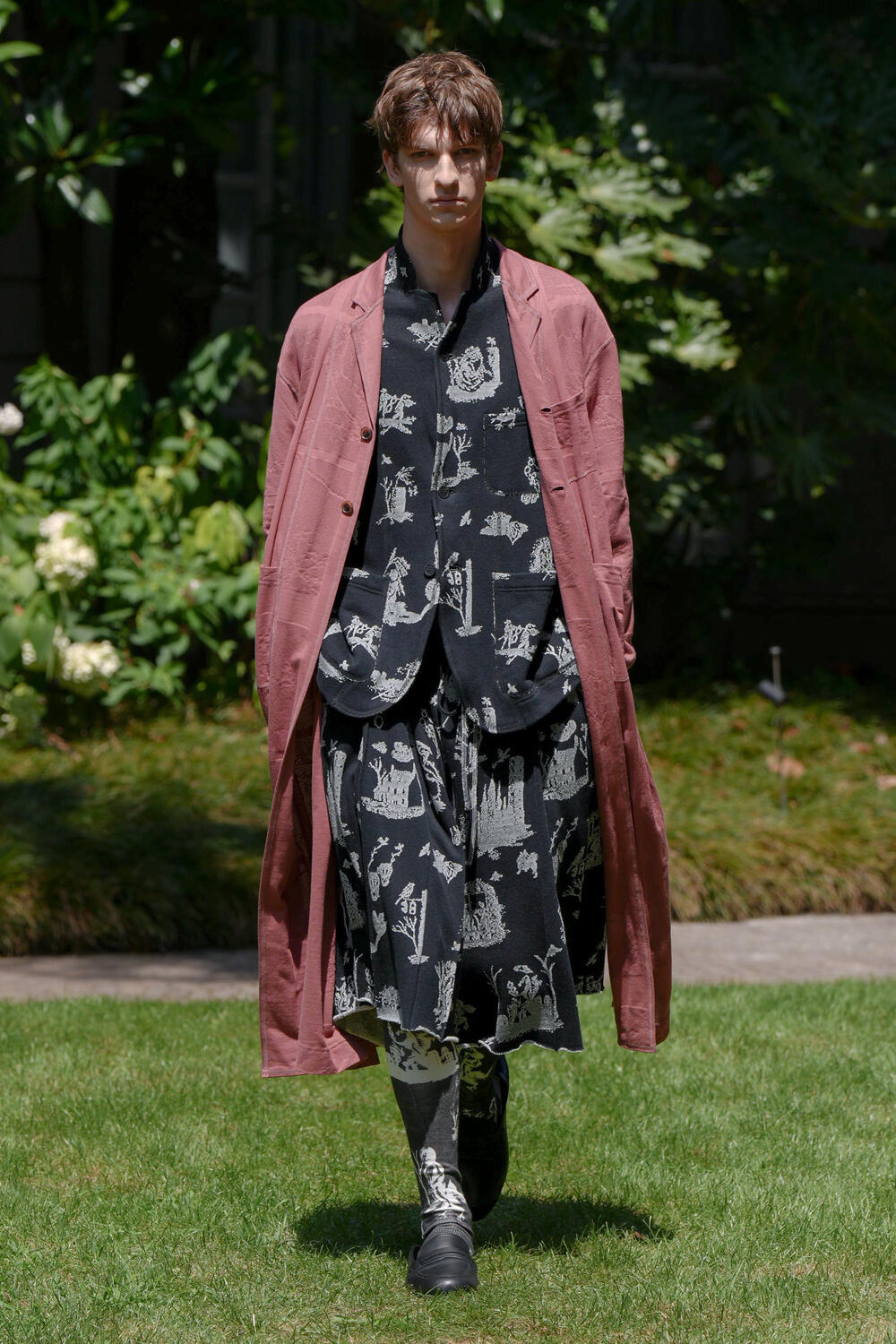 SHINYAKOZUKA MEN SS 2027 - Foto #20