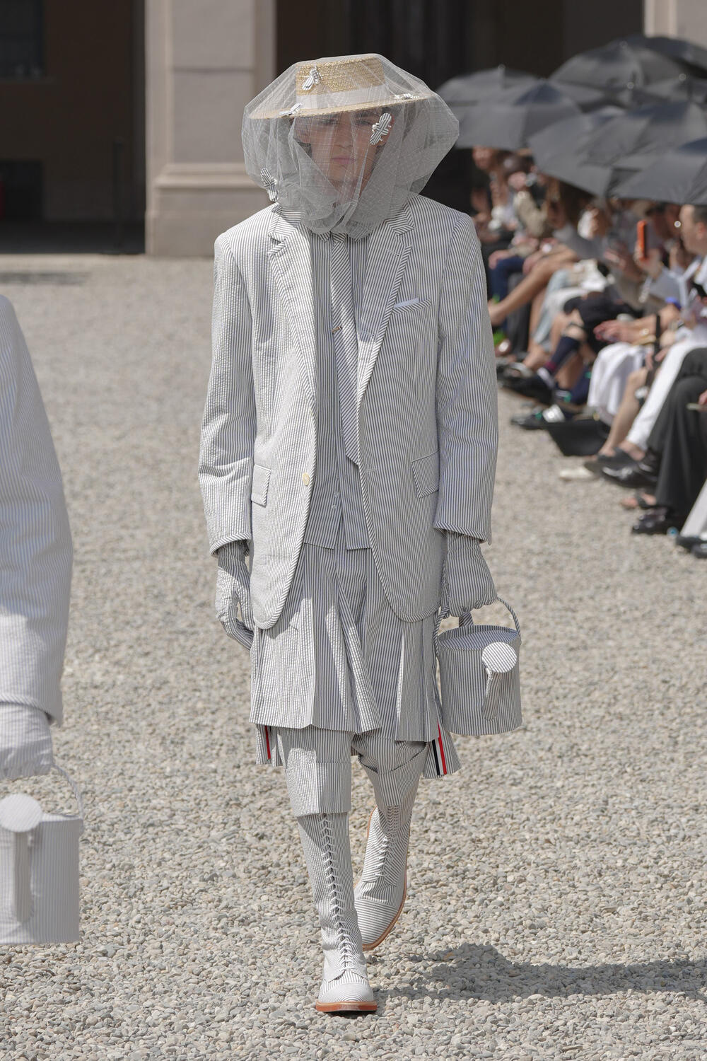 THOM BROWNE MEN SS 2027 - Foto #1