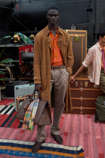 ETRO