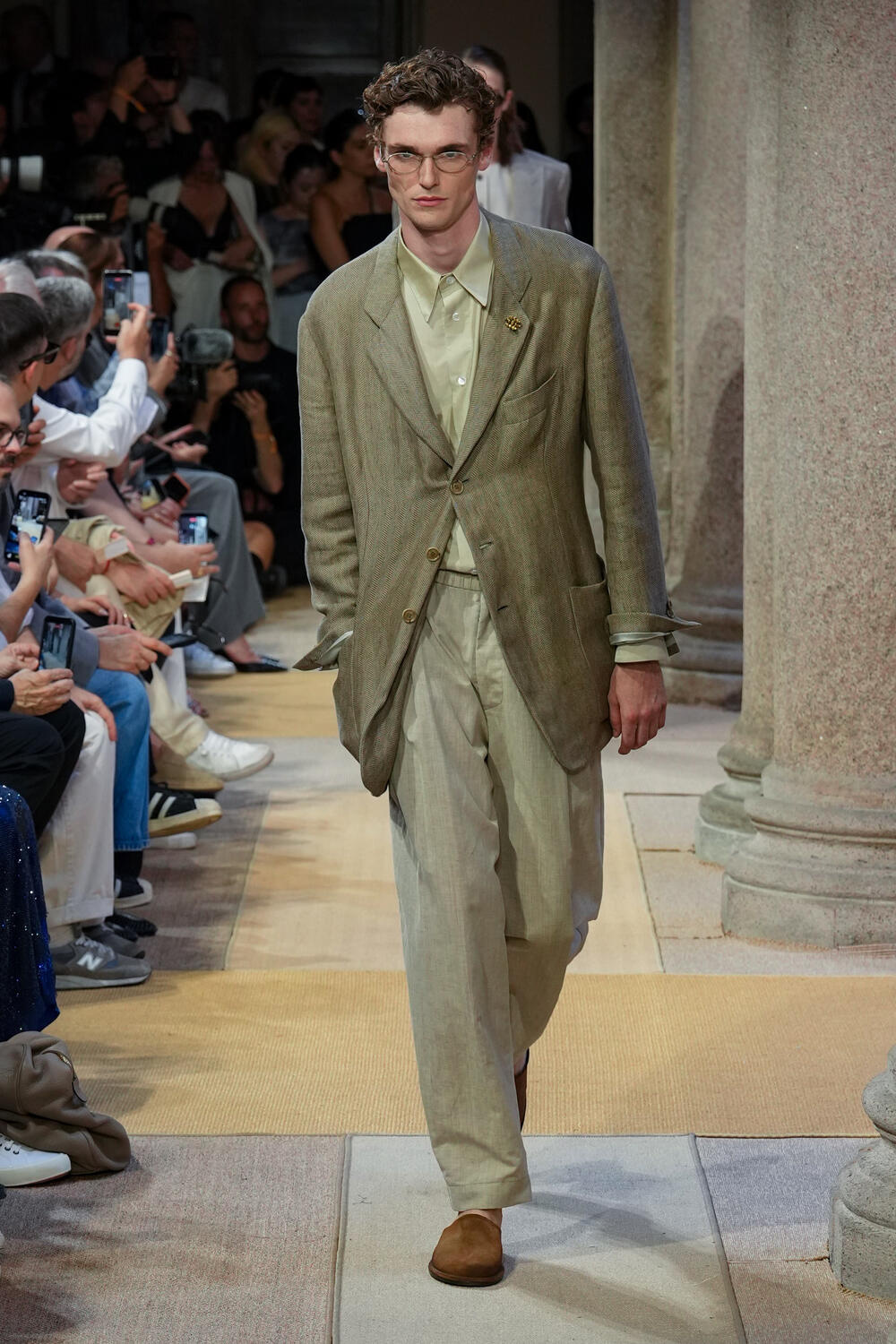 GIORGIO ARMANI MEN SS 2027 - Foto #2