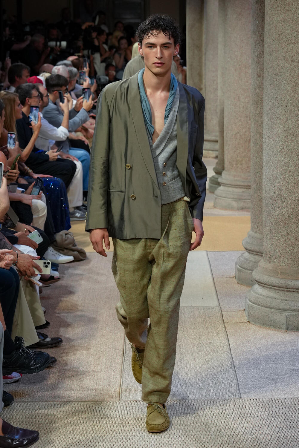 GIORGIO ARMANI MEN SS 2027 - Foto #8