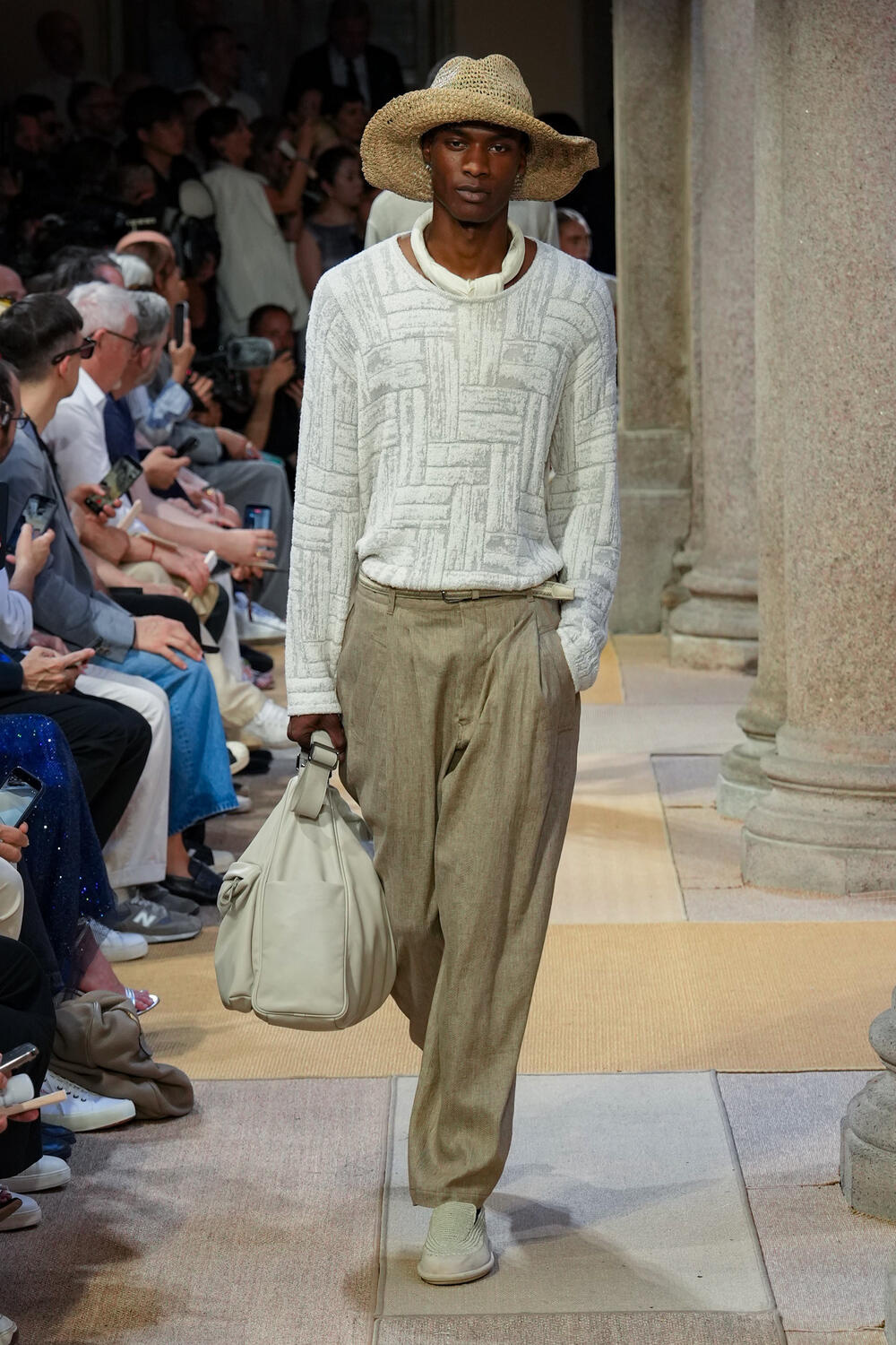 GIORGIO ARMANI MEN SS 2027 - Foto #79