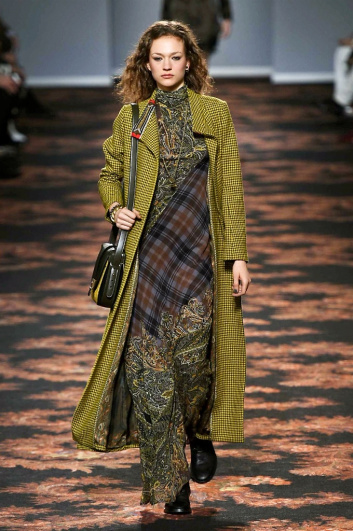 Fotoservizio/FW 2016-2017/WOMEN/ETRO/DP2/5