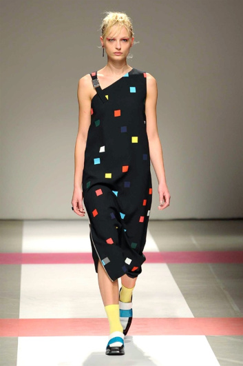 Fotoservizio/FW 2016-2017/WOMEN/ICEBERG/DP2/2