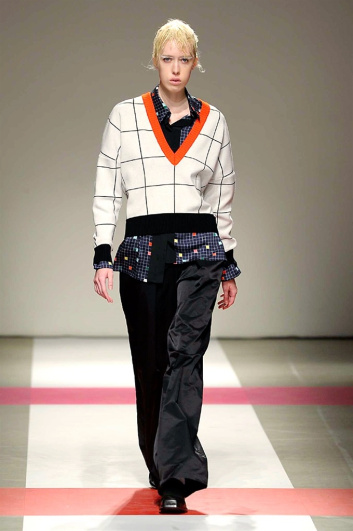 Fotoservizio/FW 2016-2017/WOMEN/ICEBERG/DP2/4