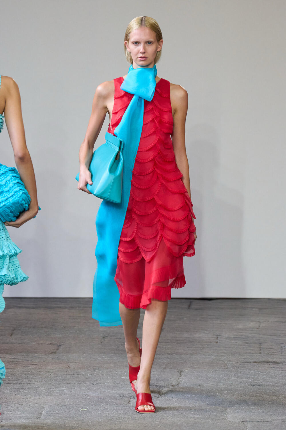 J SALINAS WOMEN SS 2027 - Foto #7