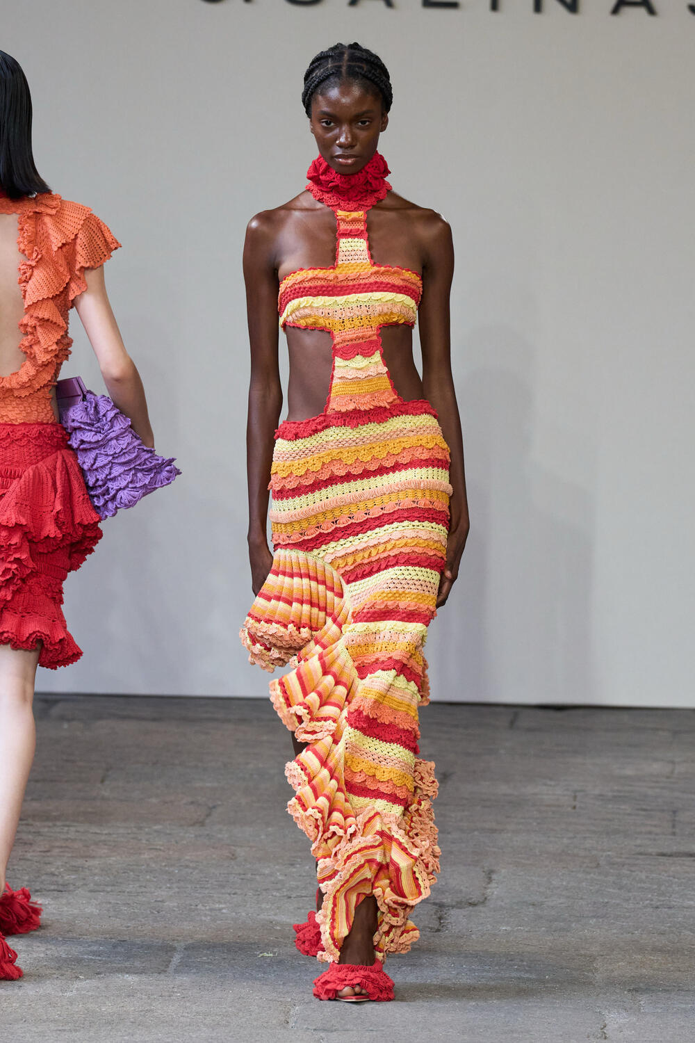 J SALINAS WOMEN SS 2027 - Foto #9