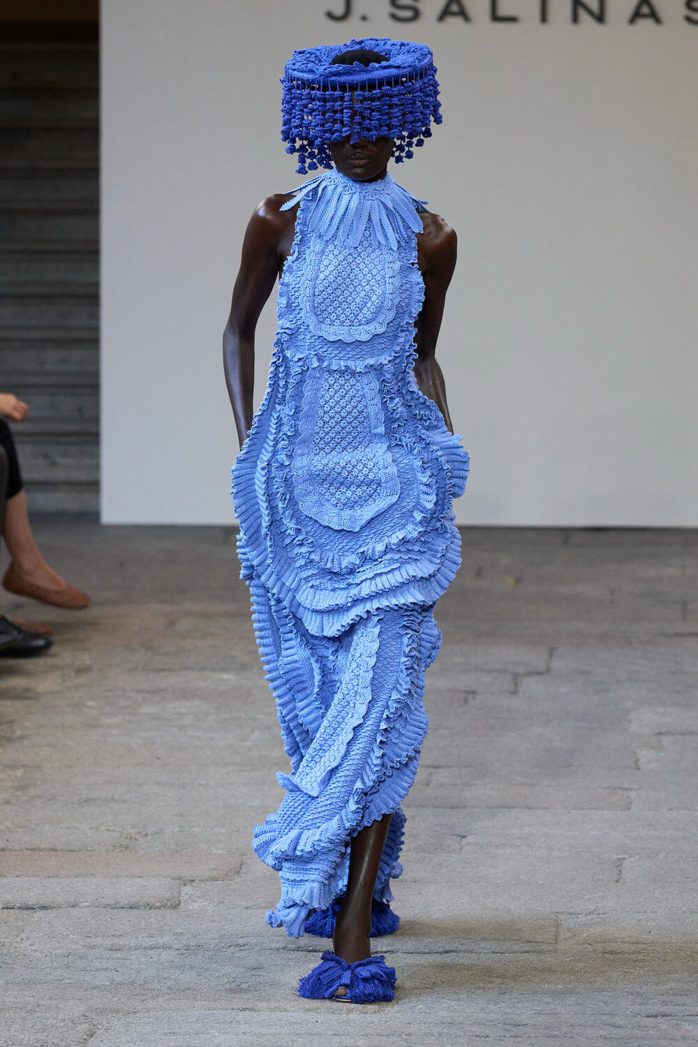 J SALINAS WOMEN SS 2027 - Foto #34