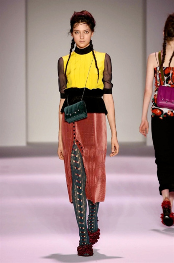 Fotoservizio/FW 2016-2017/WOMEN/MARCO DE VINCENZO/DP2/2