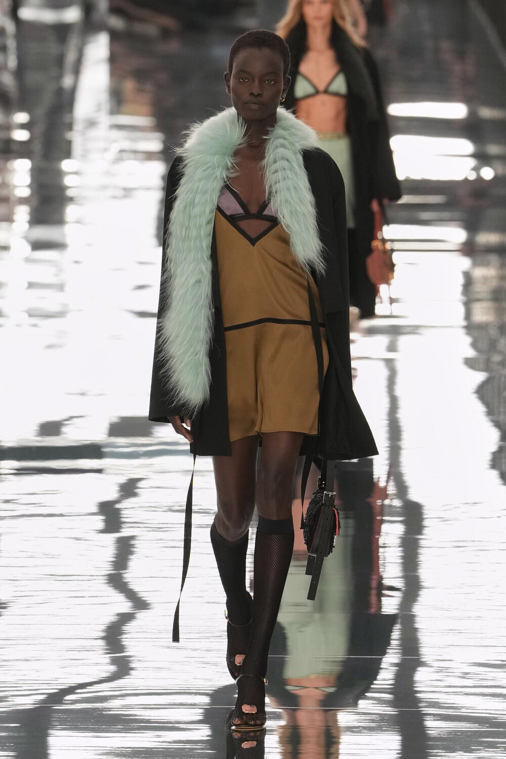 FENDI WOMEN SS 2027 - Foto #4