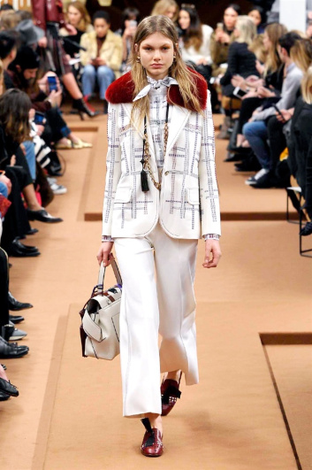 Fotoservizio/FW 2016-2017/WOMEN/TOD'S/DP2/6