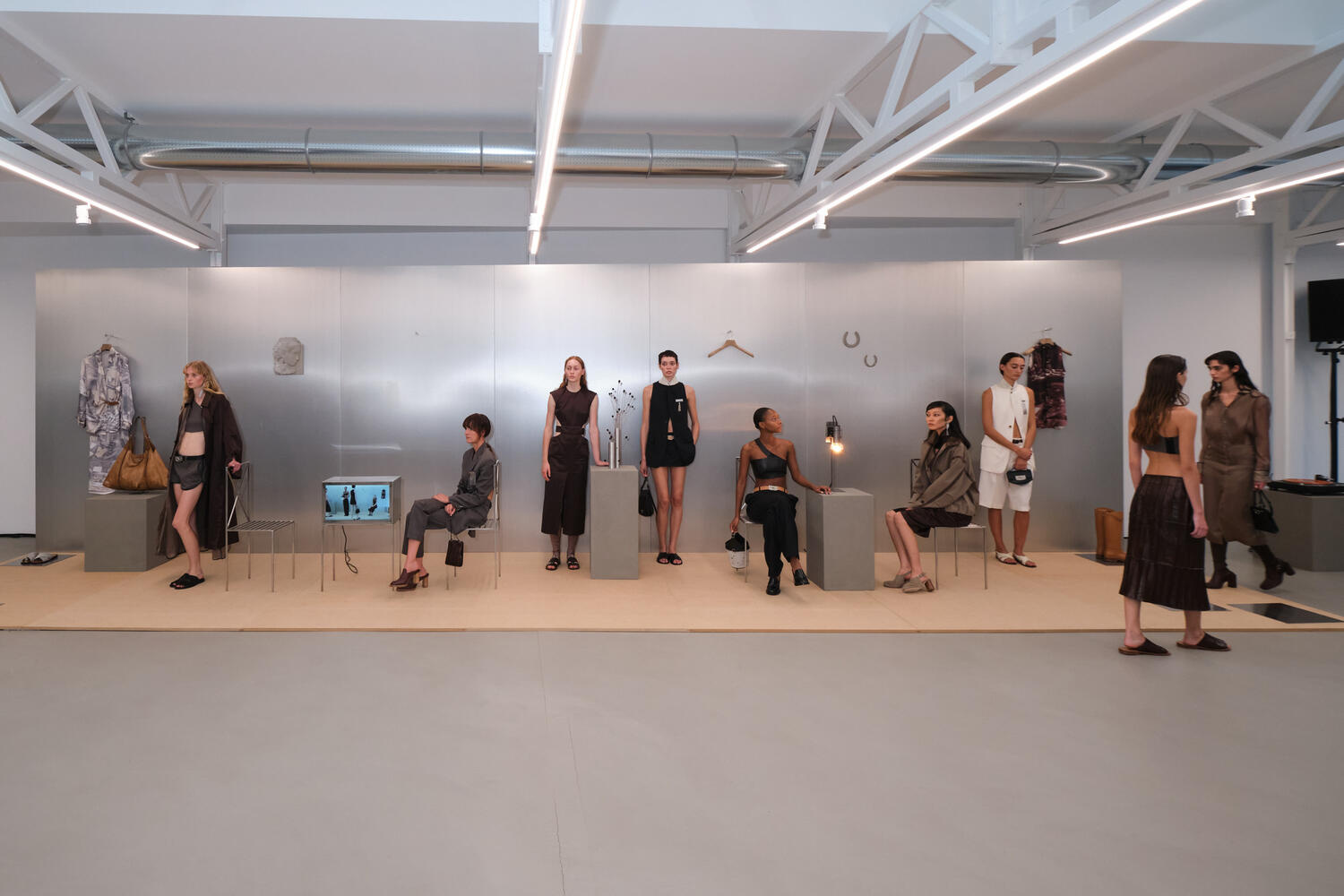 DURAZZI MILANO WOMEN SS 2027 - Foto #1