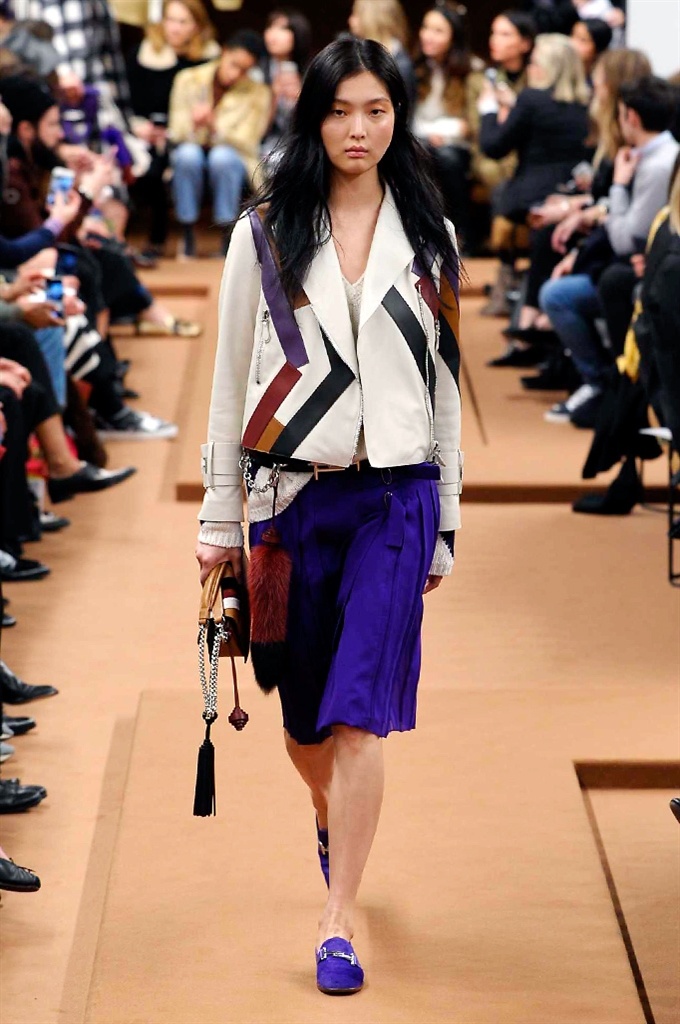 Fotoservizio/FW 2016-2017/WOMEN/TOD'S/DP2/3