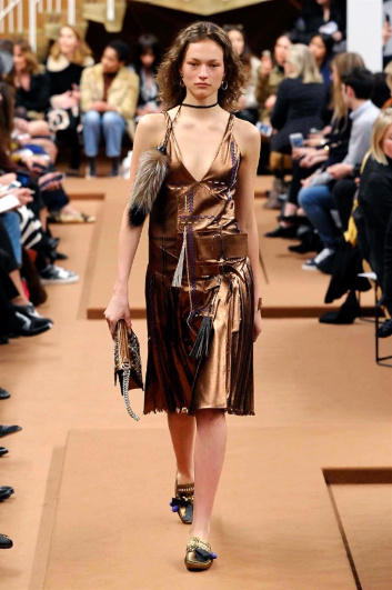 Fotoservizio/FW 2016-2017/WOMEN/TOD'S/DP2/3