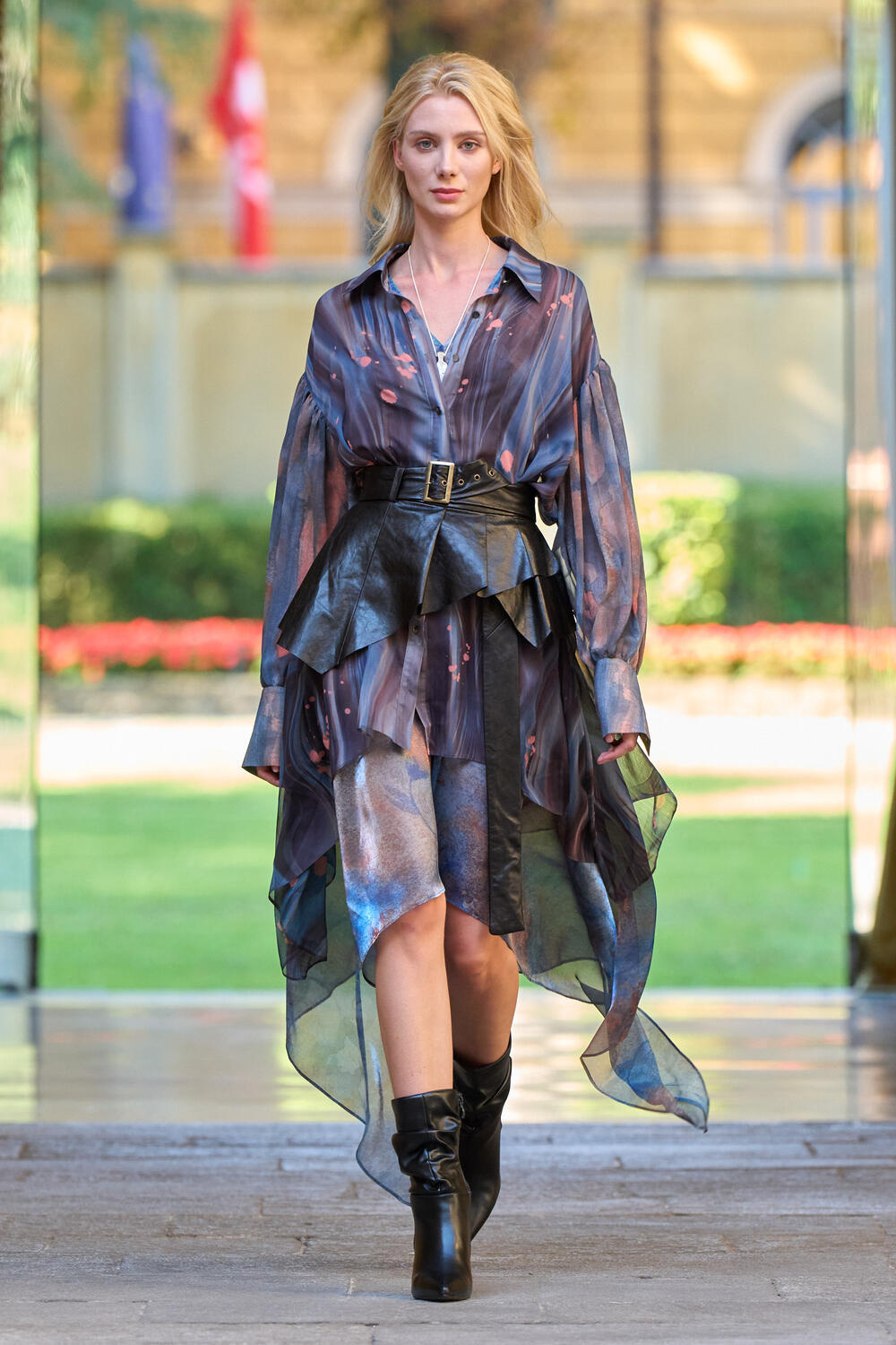 ZIFEI WANG WOMEN SS 2027 - Foto #3