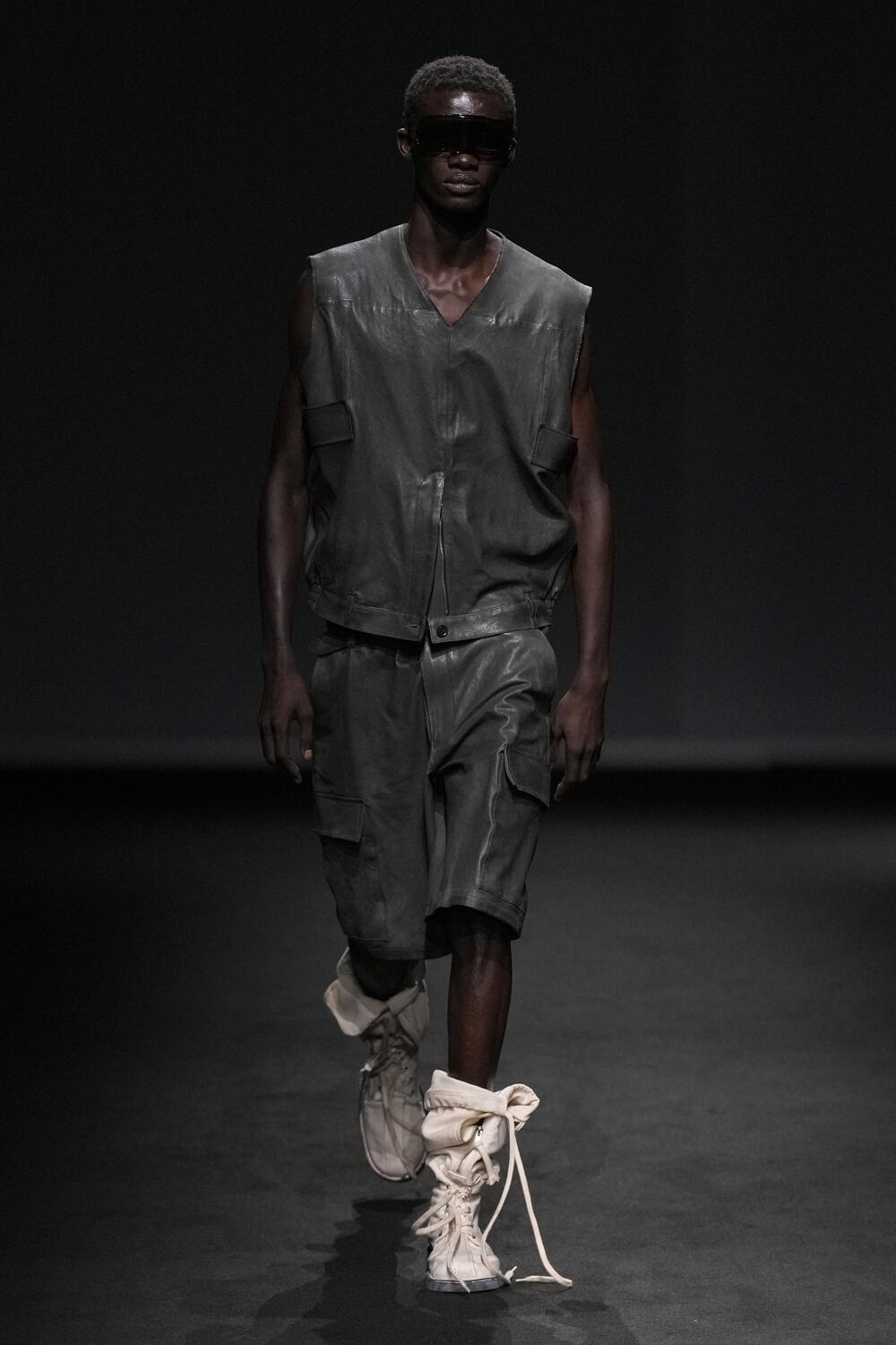 MM6 MAISON MARGIELA WOMEN SS 2027 - Foto #43