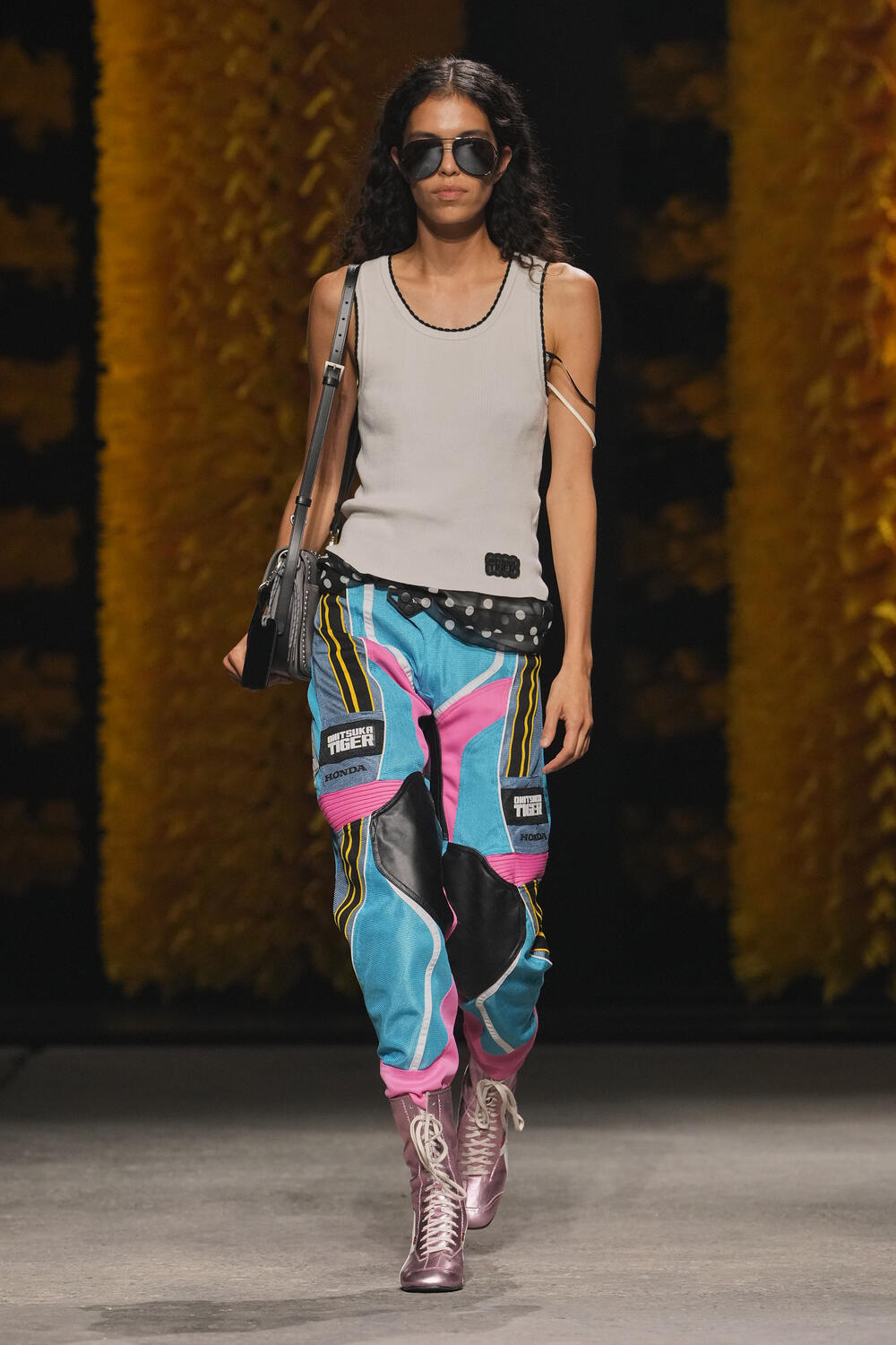 ONITSUKA TIGER WOMEN SS 2027 - Foto #4