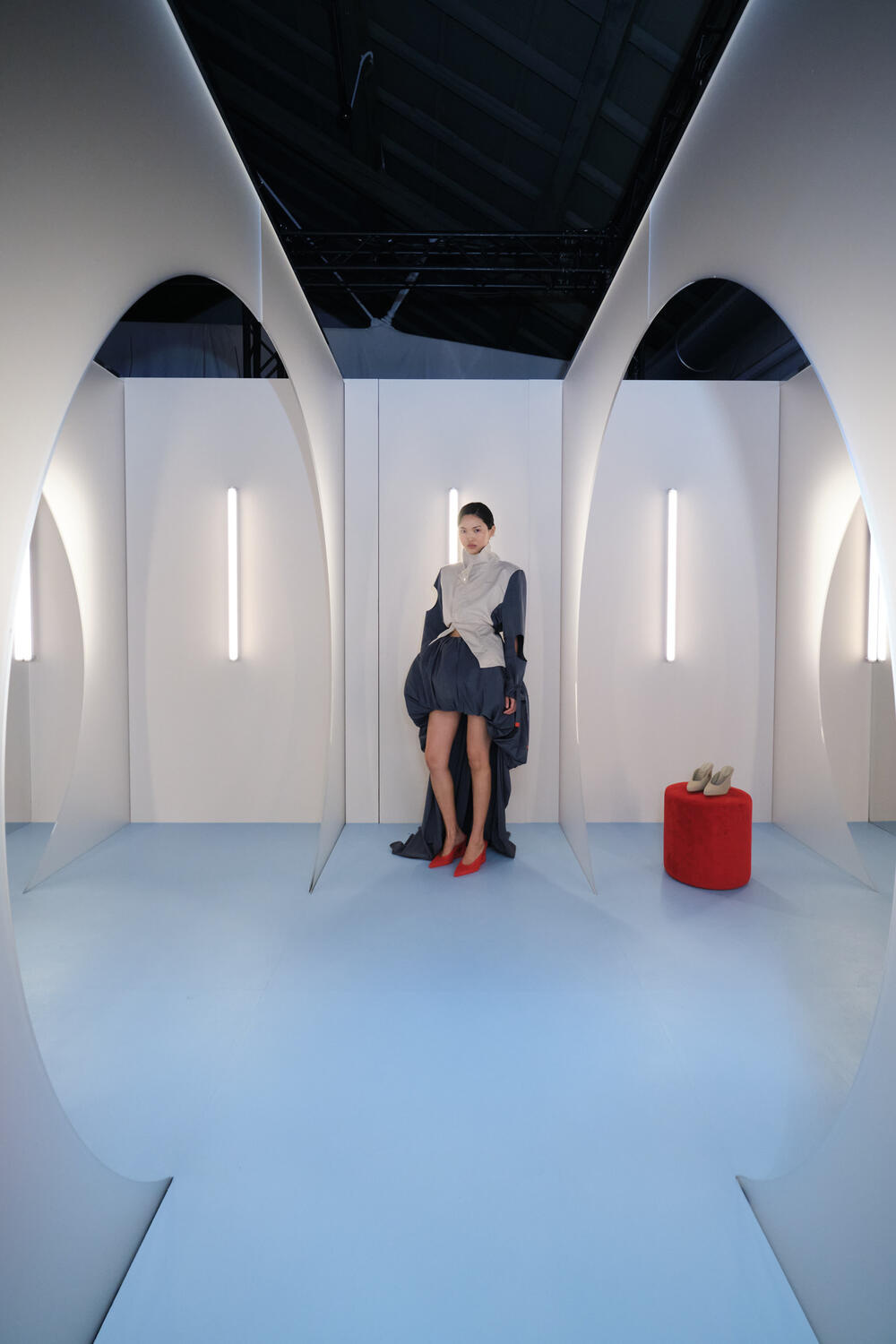 OFF-WHITE WOMEN SS 2027 - Foto #1