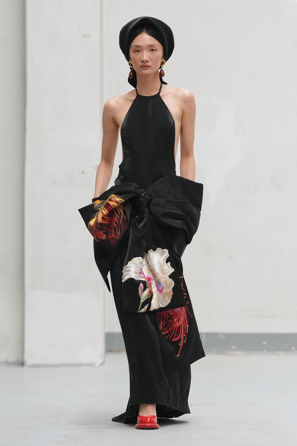 PHAN DANG HOANG WOMEN SS 2027 - Foto #4