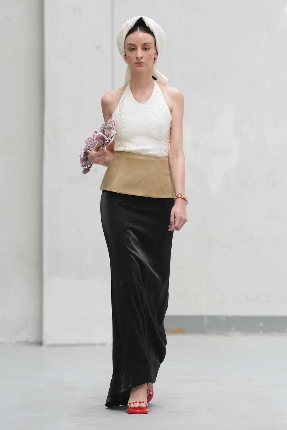 PHAN DANG HOANG WOMEN SS 2027 - Foto #6