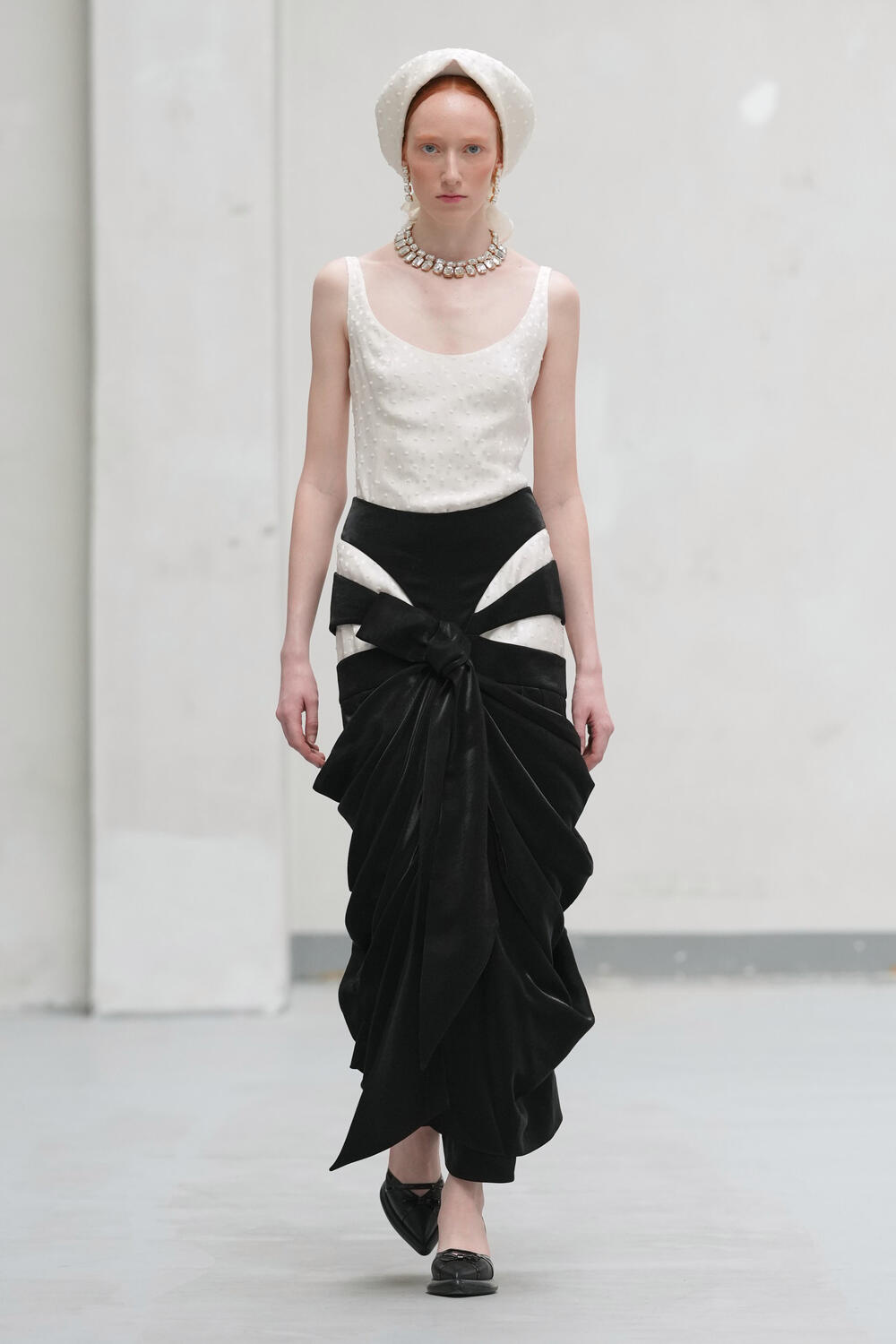 PHAN DANG HOANG WOMEN SS 2027 - Foto #2