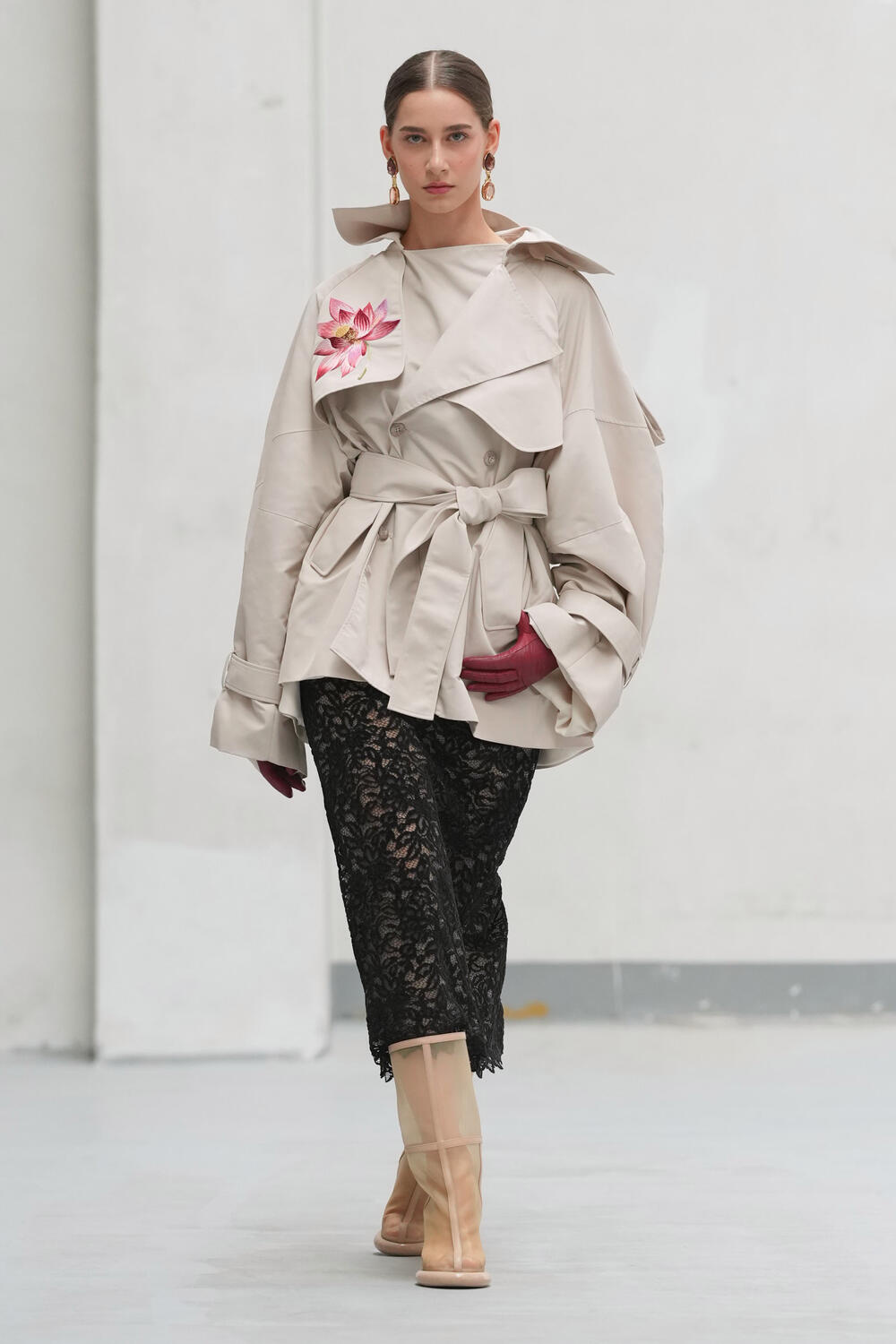 PHAN DANG HOANG WOMEN SS 2027 - Foto #14