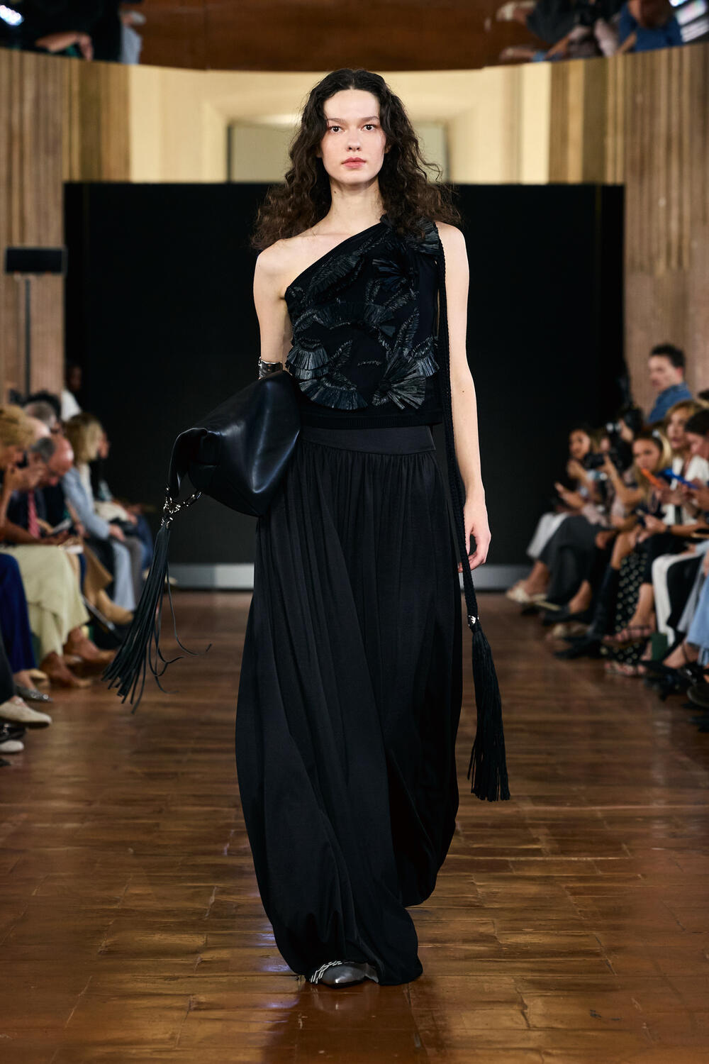 SHENZHEN FUTIAN WOMEN SS 2027 - Foto #12