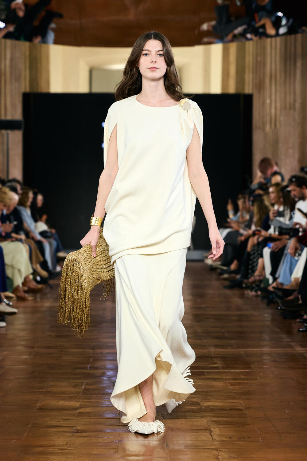 SHENZHEN FUTIAN WOMEN SS 2027 - Foto #7