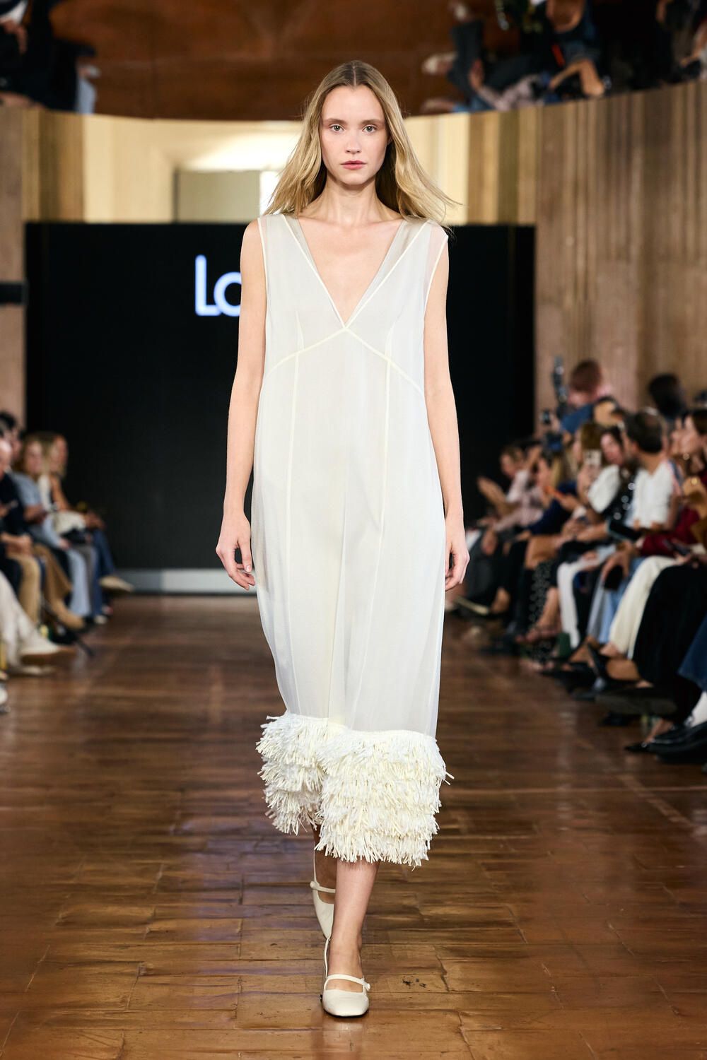 SHENZHEN FUTIAN WOMEN SS 2027 - Foto #29