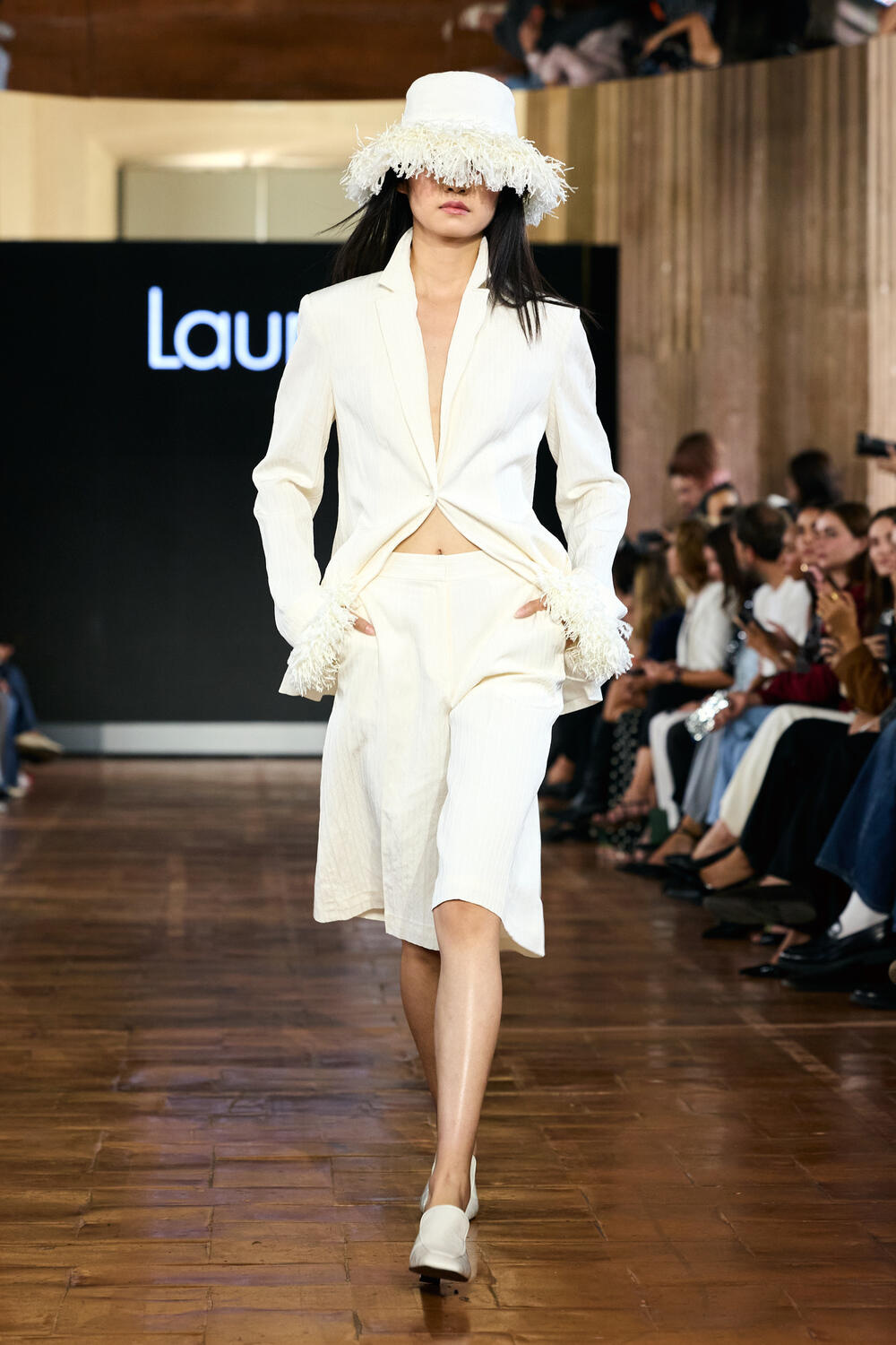 SHENZHEN FUTIAN WOMEN SS 2027 - Foto #37