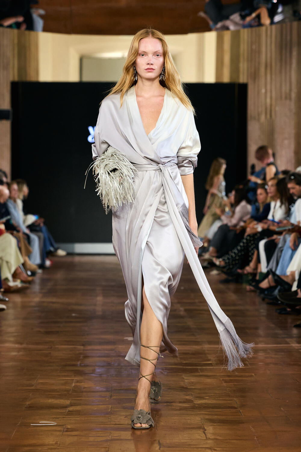 SHENZHEN FUTIAN WOMEN SS 2027 - Foto #57