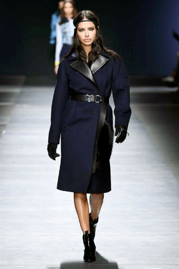 Fotoservizio/FW 2016-2017/WOMEN/VERSACE/DP2/4