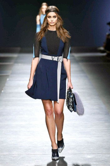 Fotoservizio/FW 2016-2017/WOMEN/VERSACE/DP2/4
