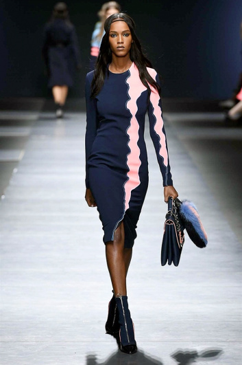 Fotoservizio/FW 2016-2017/WOMEN/VERSACE/DP2/13