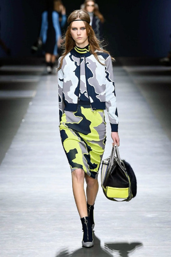 Fotoservizio/FW 2016-2017/WOMEN/VERSACE/DP2/6