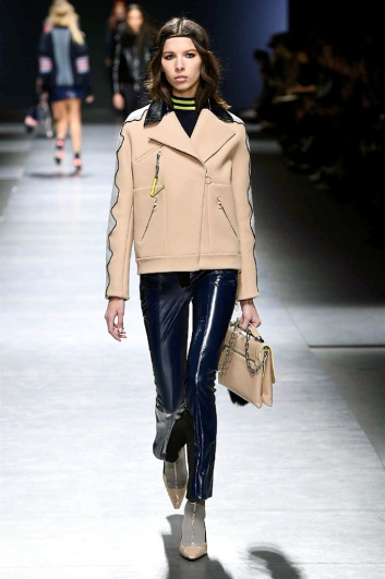 Fotoservizio/FW 2016-2017/WOMEN/VERSACE/DP2/10