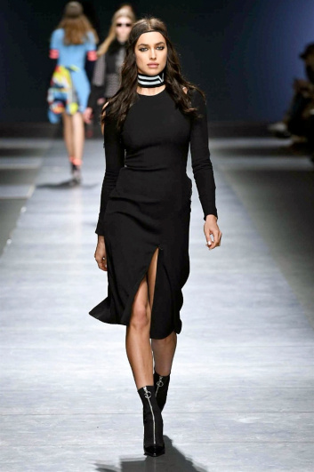 Fotoservizio/FW 2016-2017/WOMEN/VERSACE/DP2/14