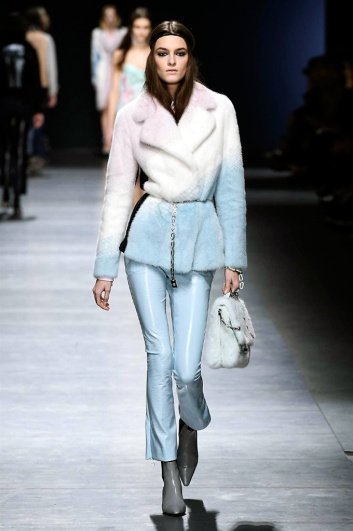 Fotoservizio/FW 2016-2017/WOMEN/VERSACE/DP2/24