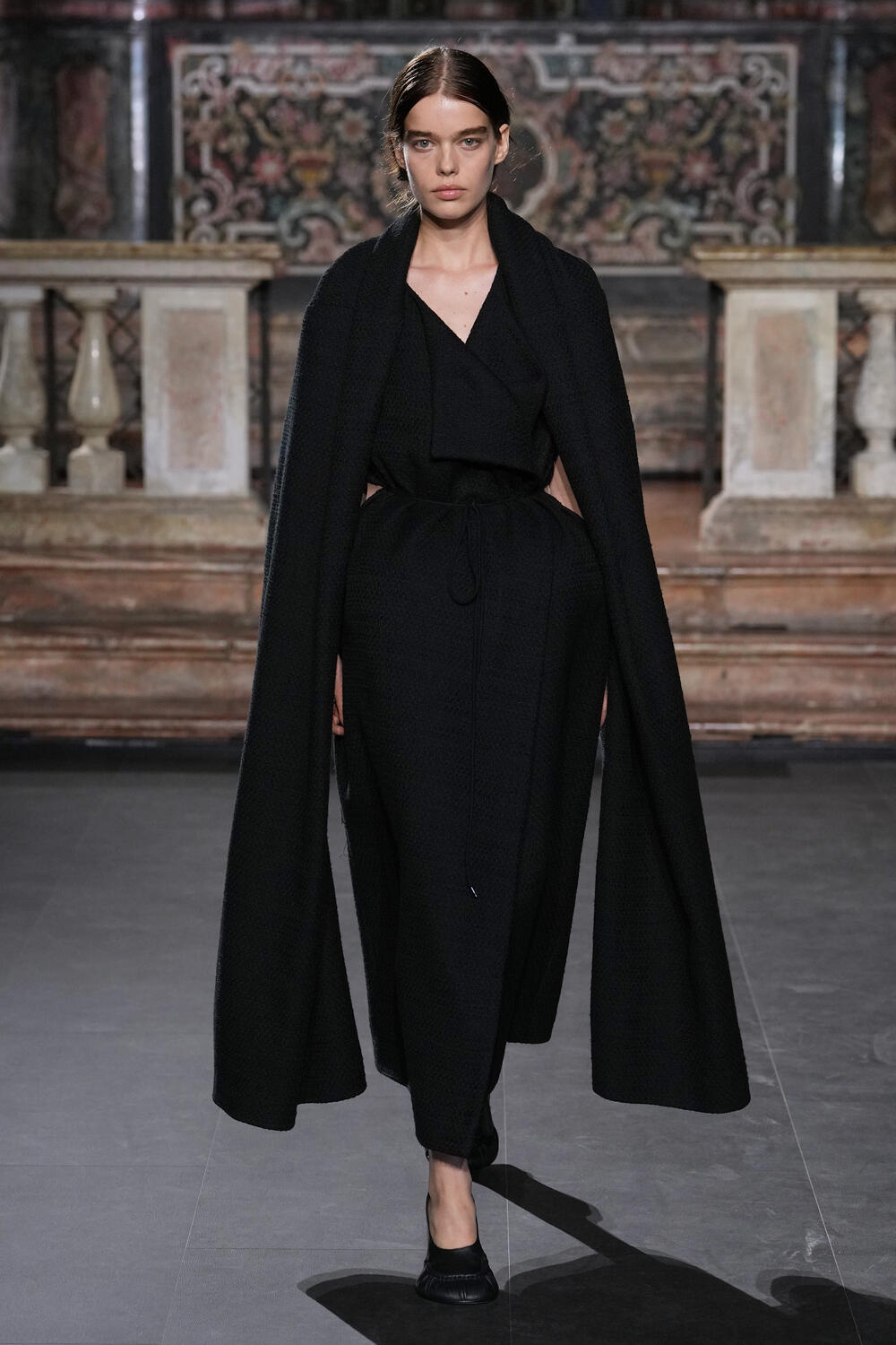 INSTITUTION BY GALIB GASSANOFF WOMEN SS 2027 - Foto #4