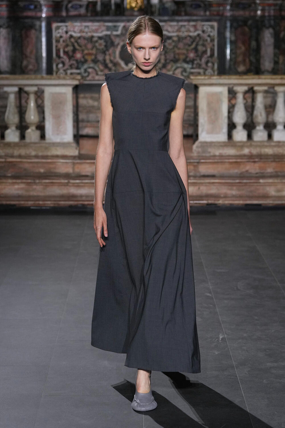 INSTITUTION BY GALIB GASSANOFF WOMEN SS 2027 - Foto #18