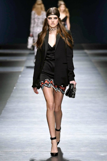 Fotoservizio/FW 2016-2017/WOMEN/VERSACE/DP2/5