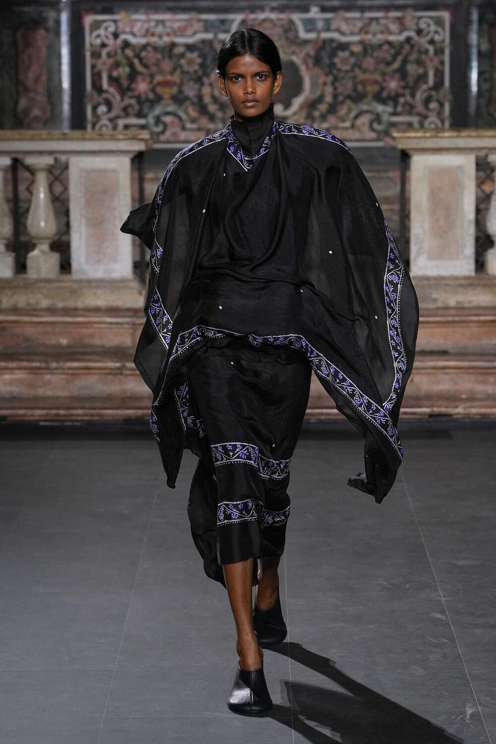 INSTITUTION BY GALIB GASSANOFF WOMEN SS 2027 - Foto #23