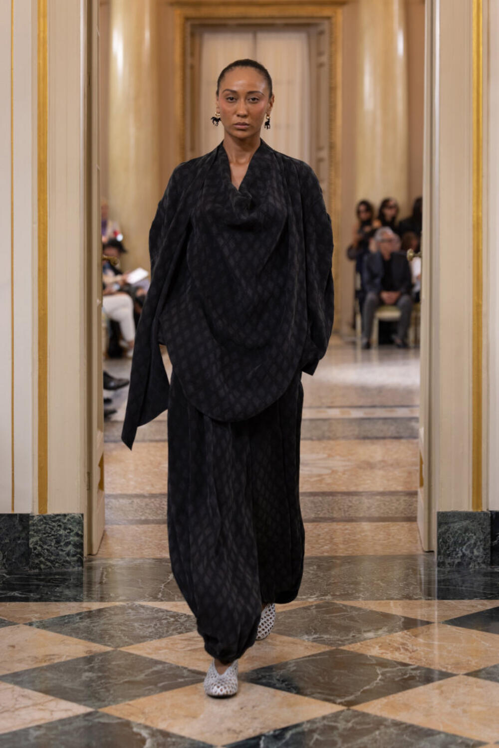 KEQIAO WOMEN SS 2027 - Foto #2