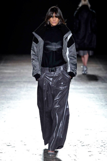 Fotoservizio/FW 2016-2017/WOMEN/ATSUSHI NAKASHIMA/DP2/4